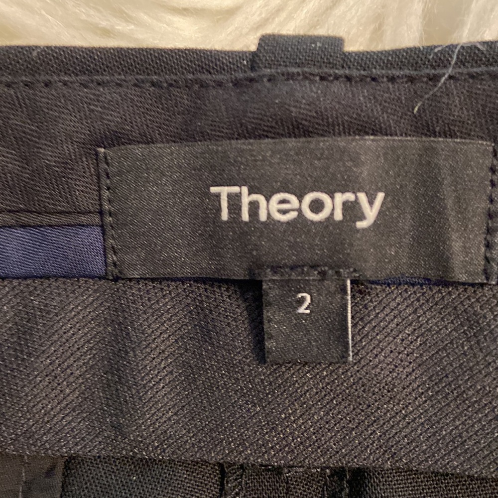 Theory Black Tailored Trousers size 2 inseam 27” waist 30” wool pants excellent - Picture 5 of 8